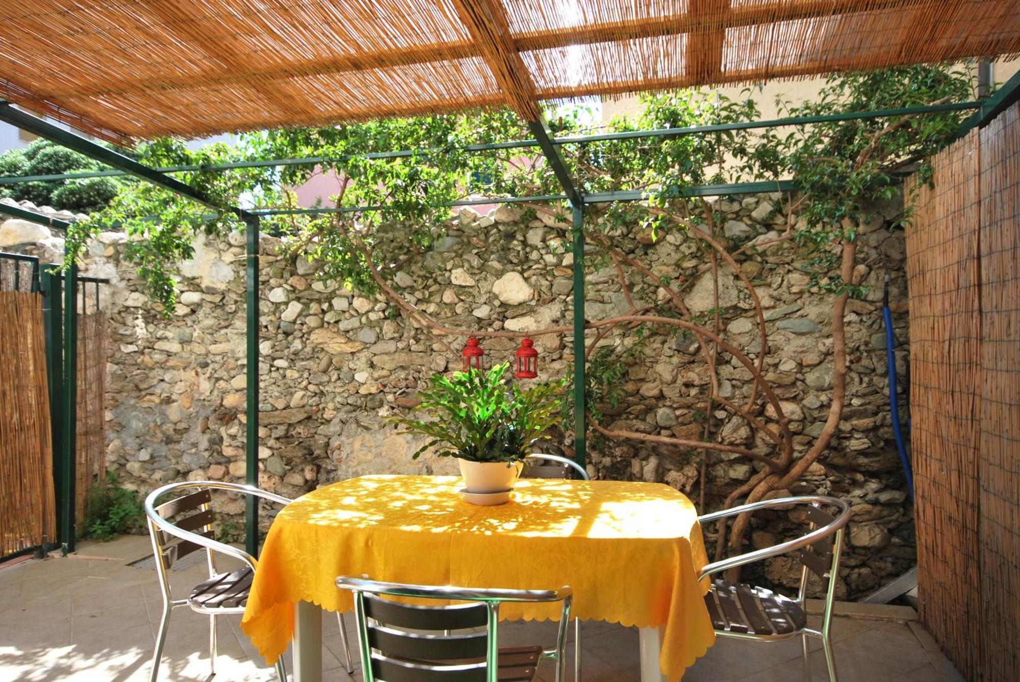 Residence Glicini Finale Ligure Room photo