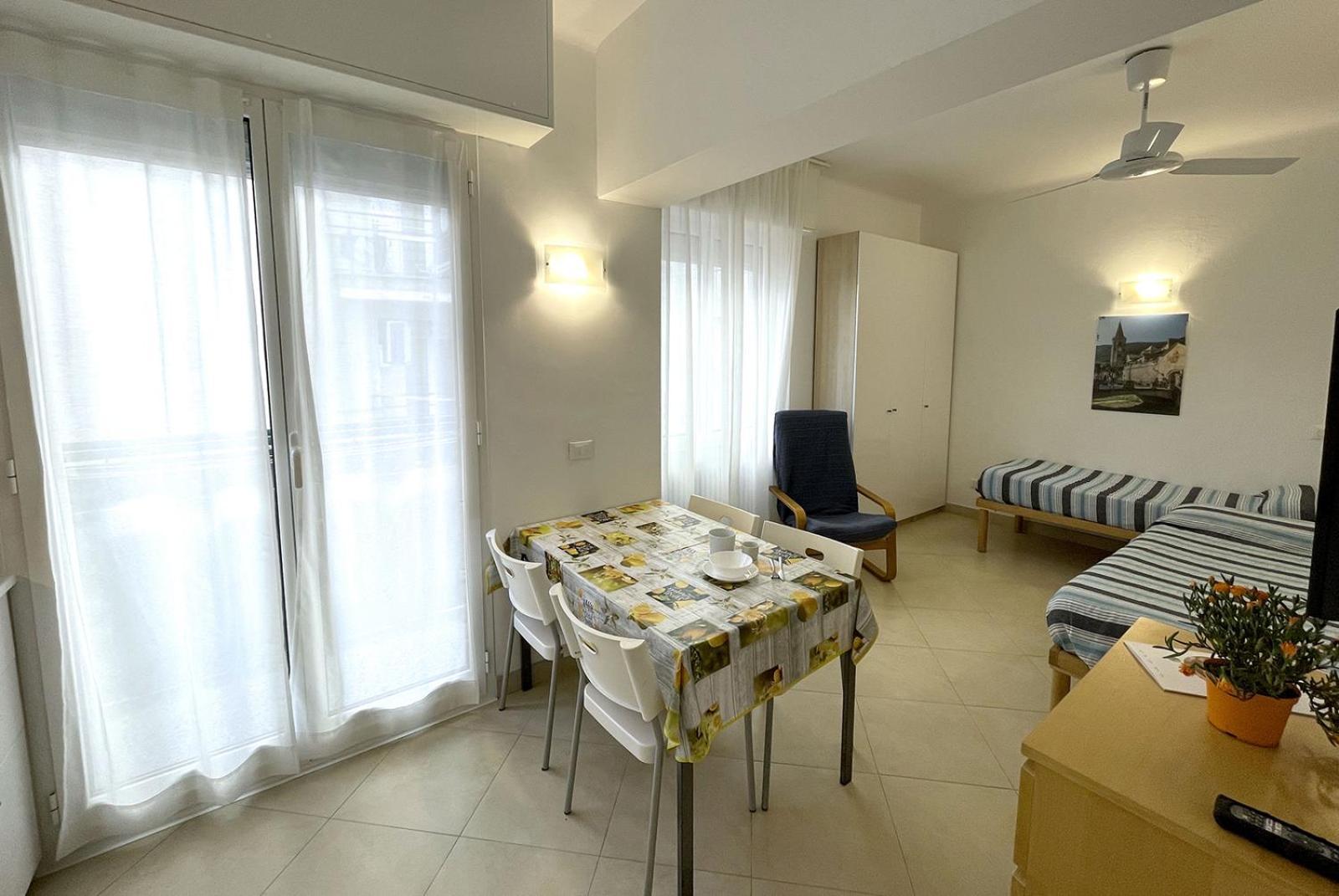 Residence Glicini Finale Ligure Exterior photo