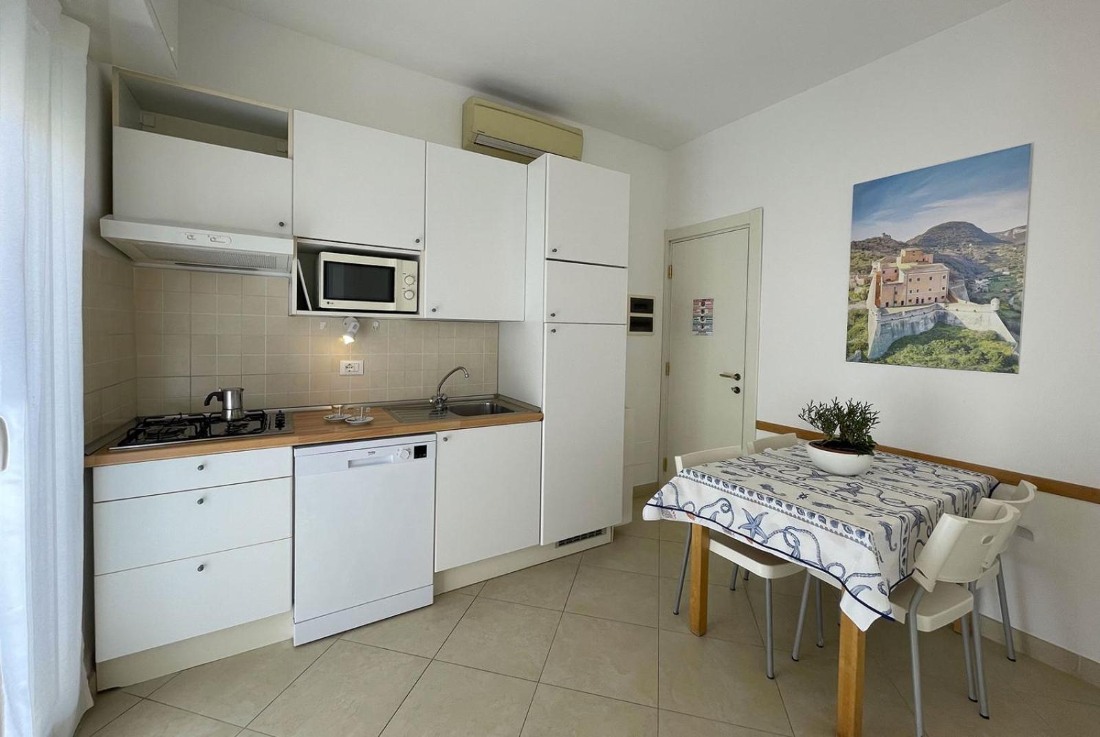 Residence Glicini Finale Ligure Exterior photo